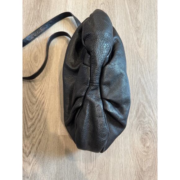 Marc by Marc Jacobs Classic Natasha Black Leather Crossbody Bag - Picture 9 of 11